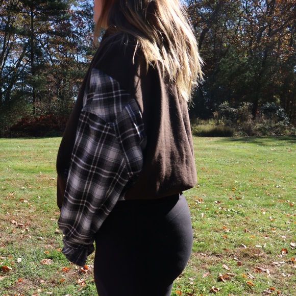 Brown Boston upcycled hoodie - Picture 4 of 5